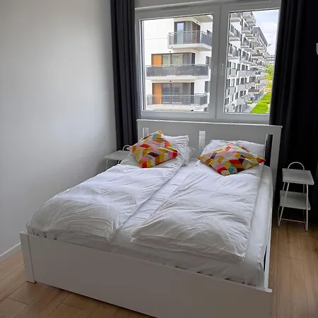 Apartmán Baranczaka Cozy With Parking In By Renters