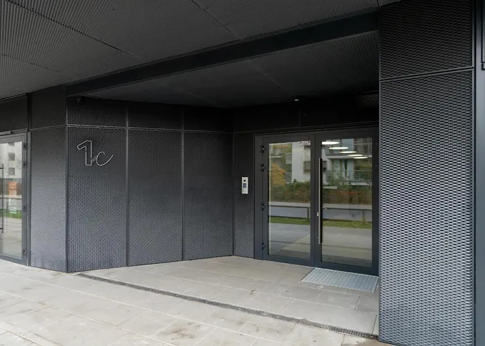 Apartment Baranczaka Cozy With Parking In By Renters Posen