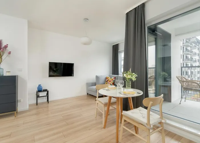 Baranczaka Cozy With Parking In By Renters Posen